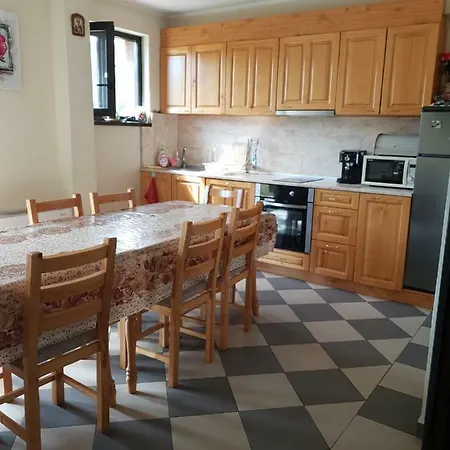 луксия Pensionat 3*
